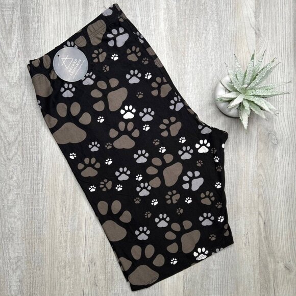 Bermuda Soft Leggings Shorts - High Waisted - Picture 4 of 13